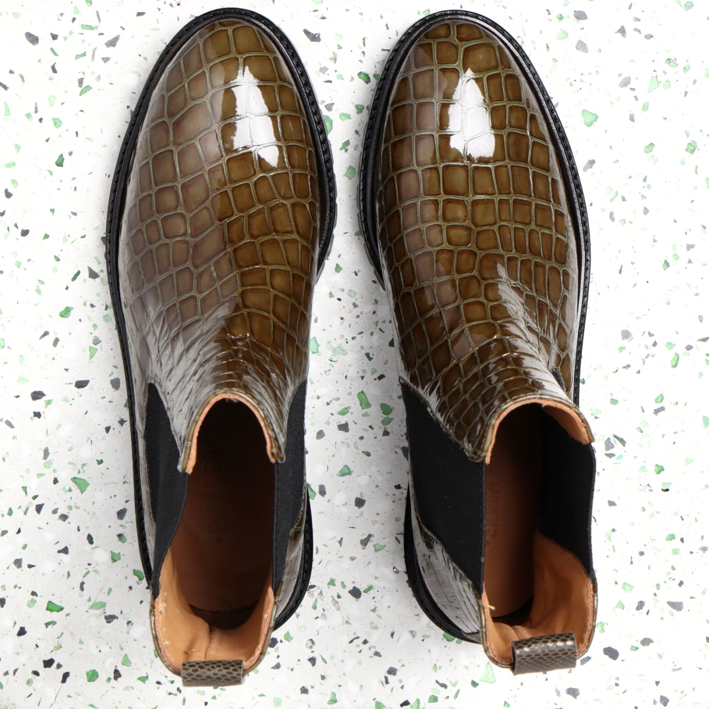 Annica Army Green - last pairs 38,39,40