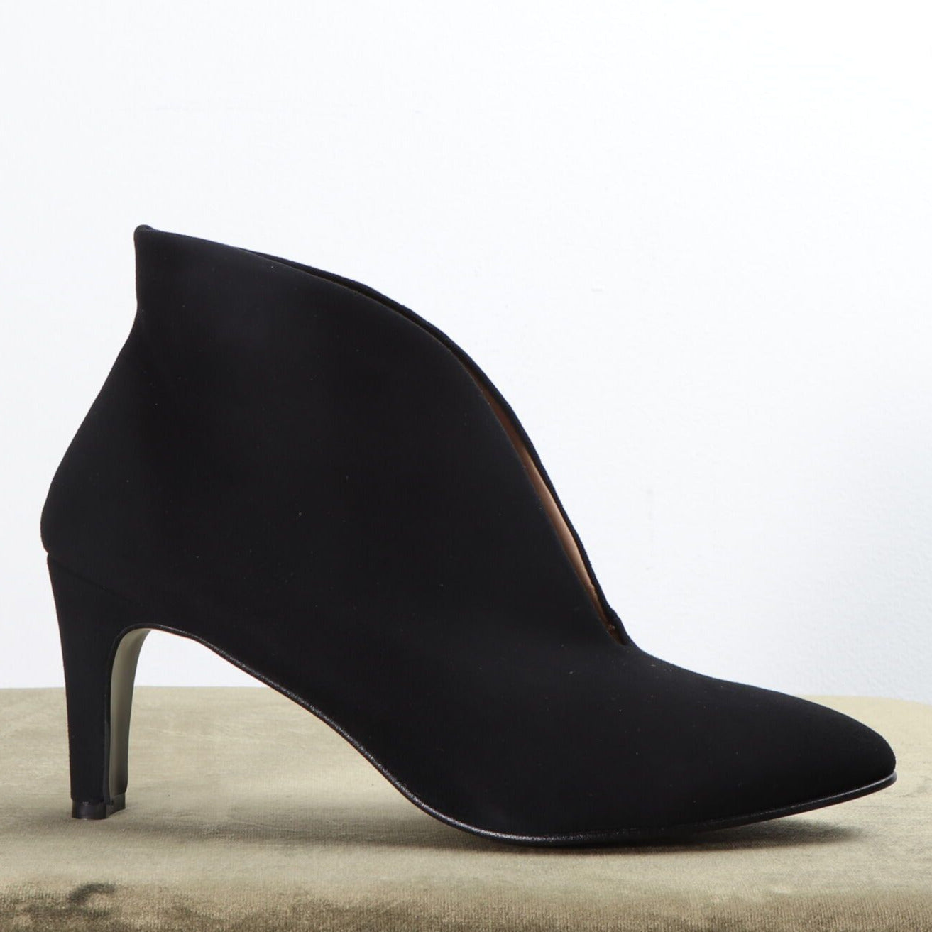 Aya Suede Black - Emma Go Shoes