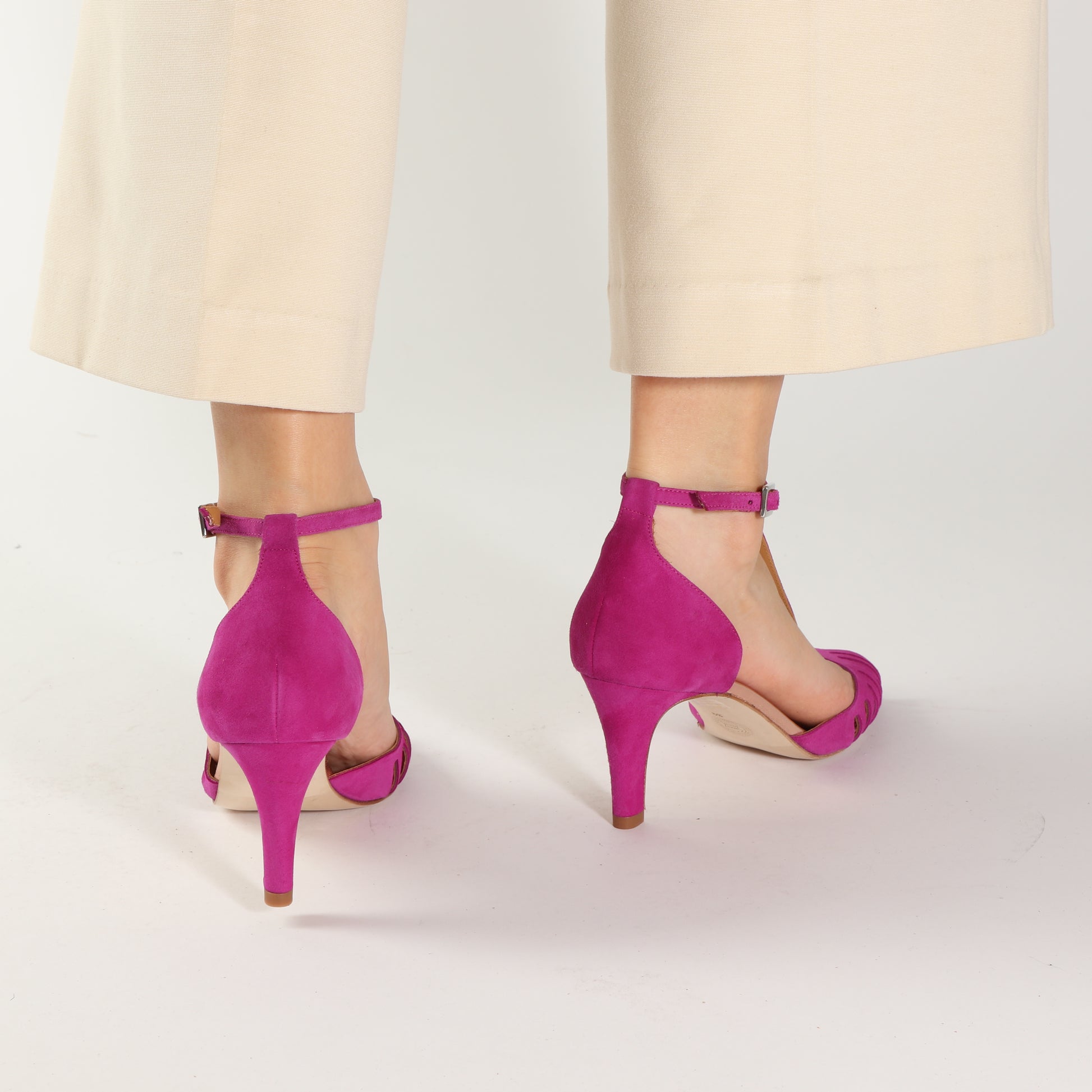 JOELLE Suede Fuchsia - last pairs - Emma Go Shoes