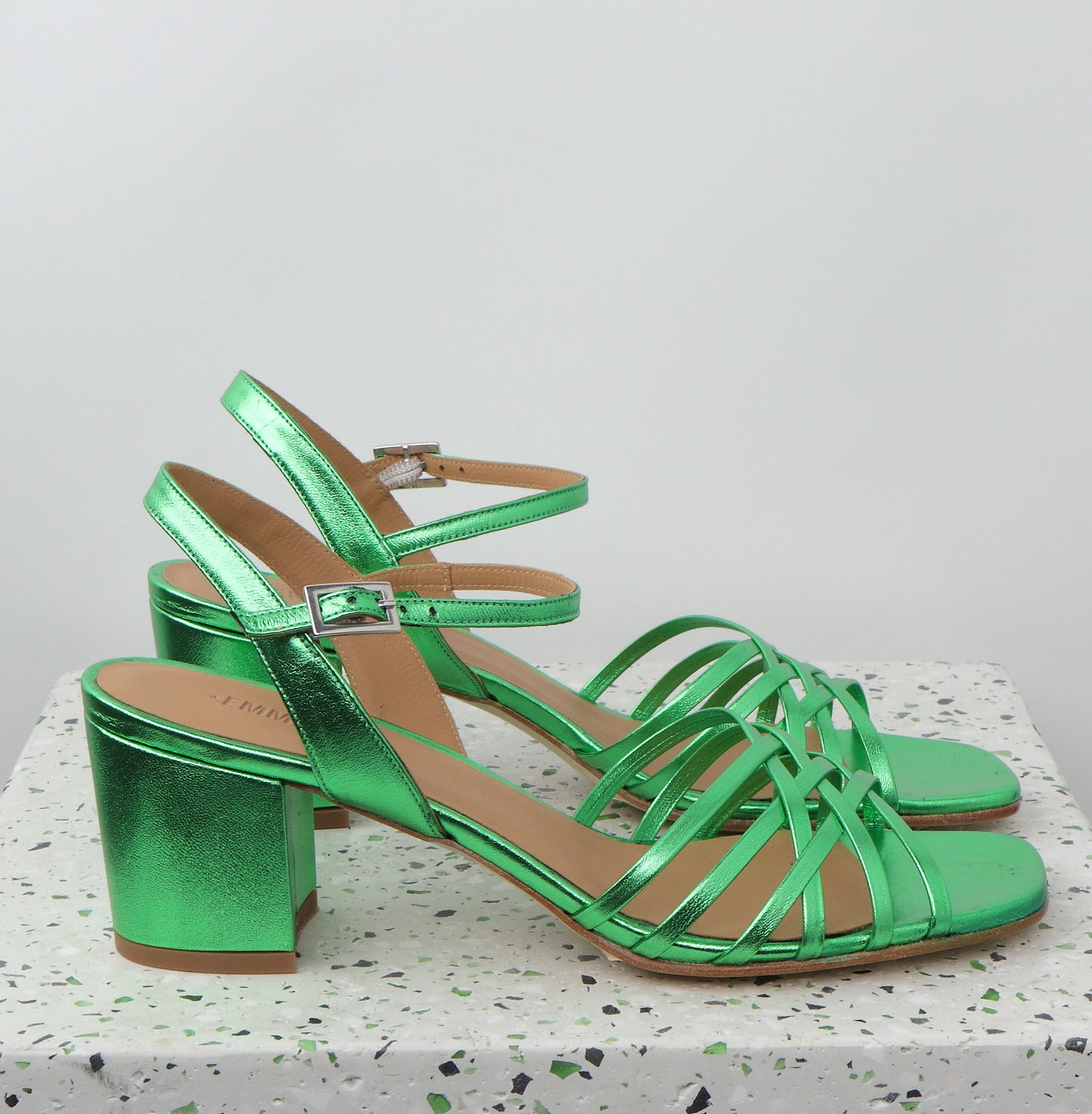 KATRINA Metal Kryptonite