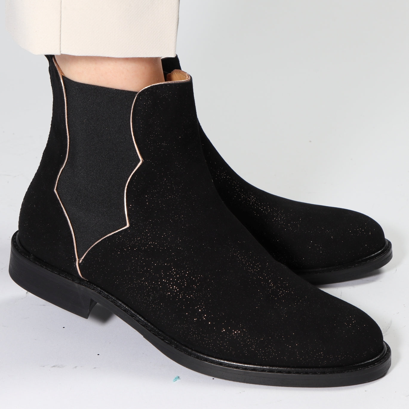 Natasha Suede Galaxy Black