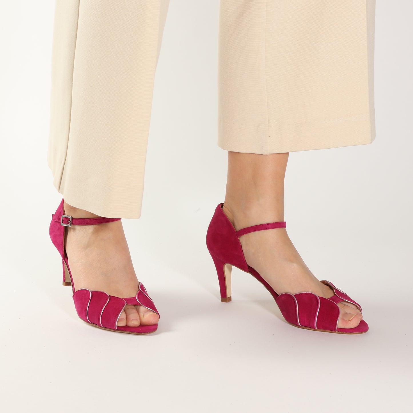 Phoebe Suede Cherry