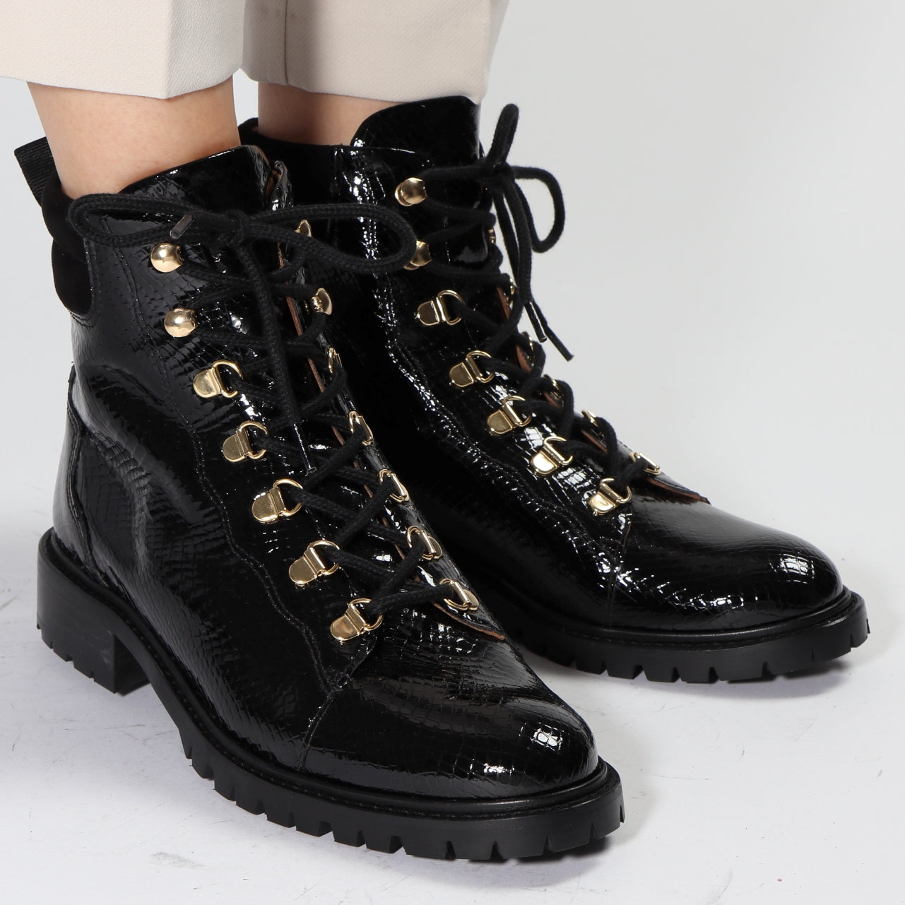 Vigga Python Black
