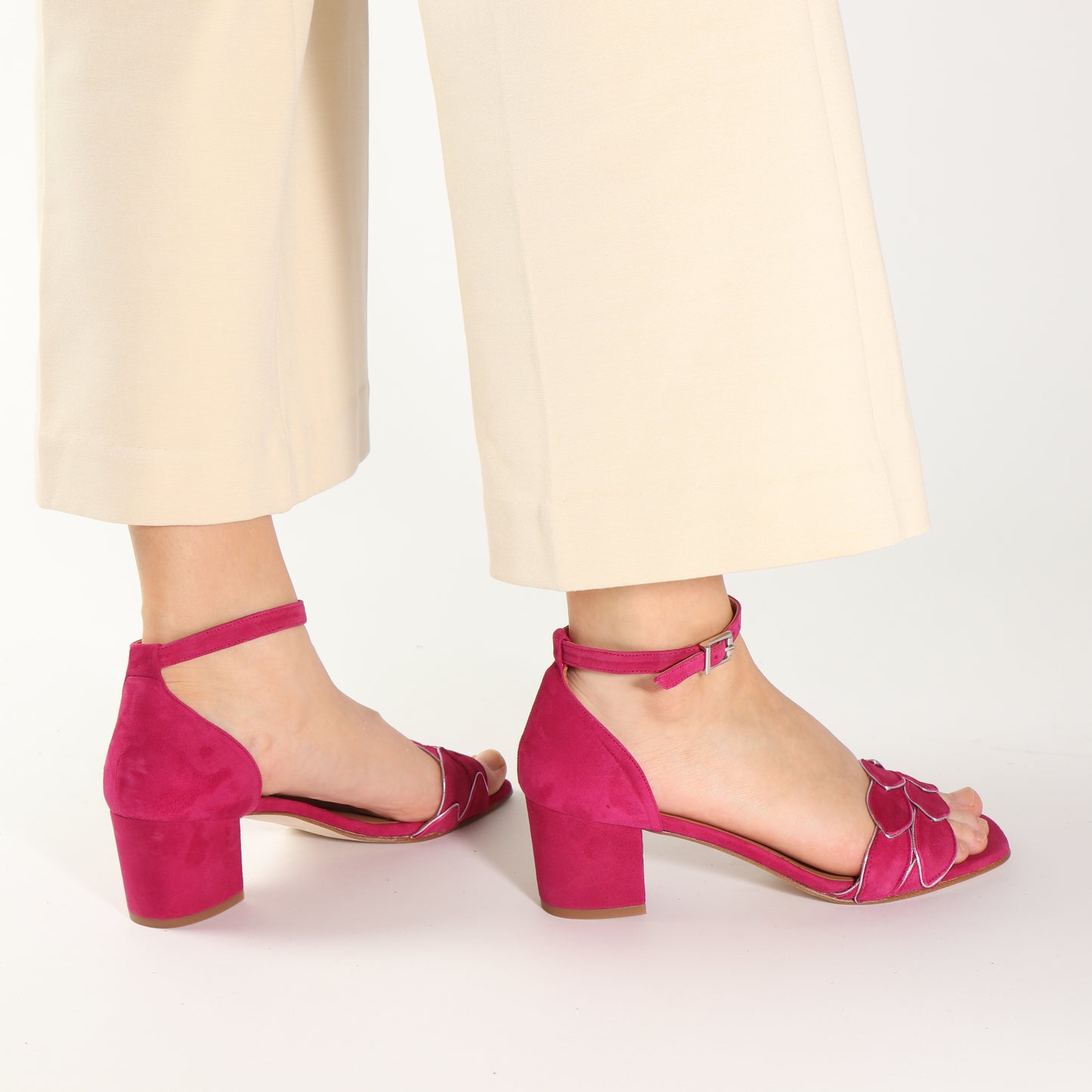 Zoe Suede Cherry