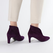 Load image into Gallery viewer, Aya Suede Purple - last pairs 37, 38, 39 - Emma Go Shoes

