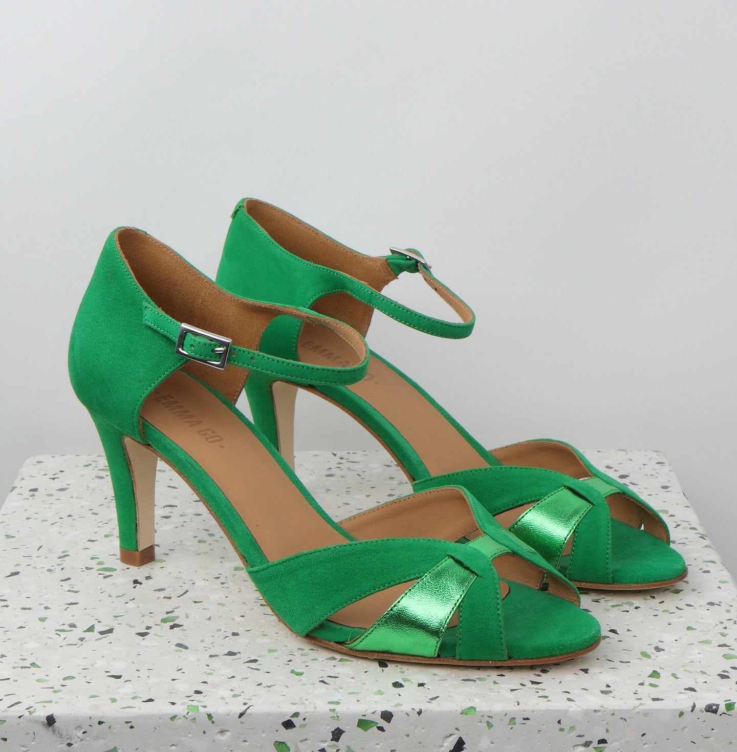 BODIL Suede Bright Green & Metal