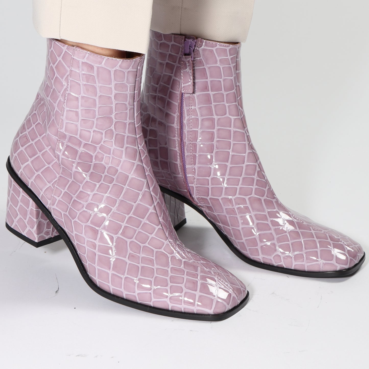 Frederikke Croc Lavender - last pair 36