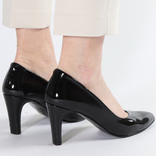 Load image into Gallery viewer, Ingrid Wrinkle Black - Emma Go Shoes
