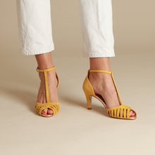 Load image into Gallery viewer, JOELLE Suede Mustard - last pairs 37 - Emma Go Shoes
