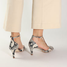 Load image into Gallery viewer, JOELLE Faux Snake - Emma Go Shoes
