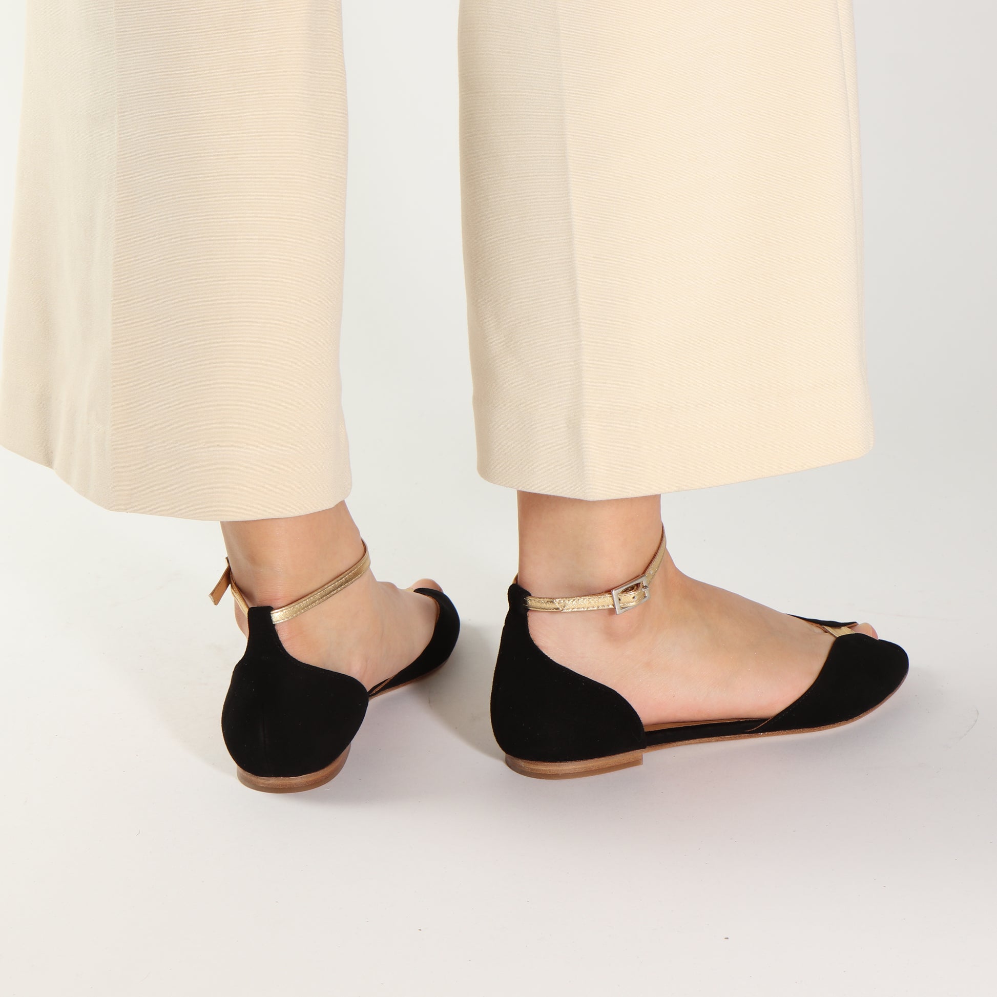 JULIETTE Suede Black - last pairs 35, 36, 39, 42 - Emma Go Shoes